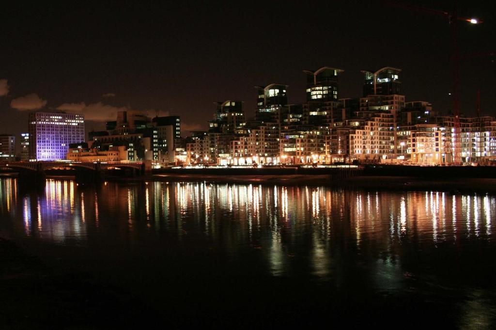 St George Wharf Londra Dış mekan fotoğraf